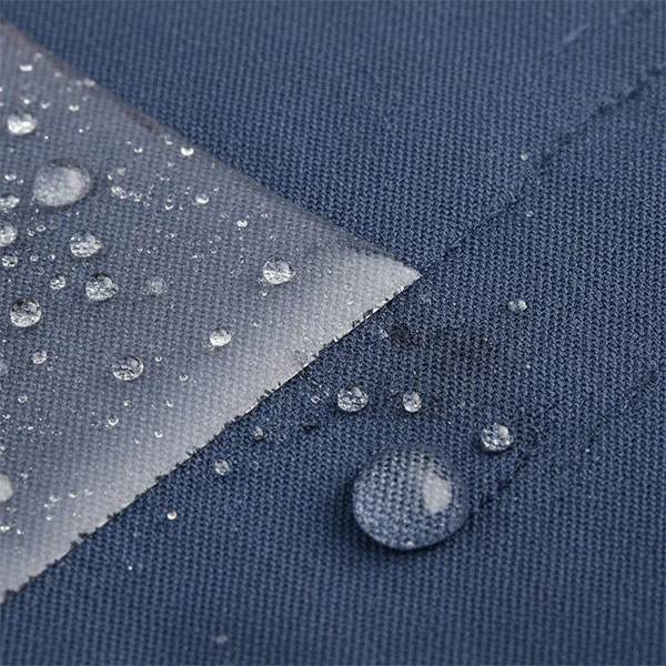Oxford Fabric: Weaving Tradition to Modern Apparel