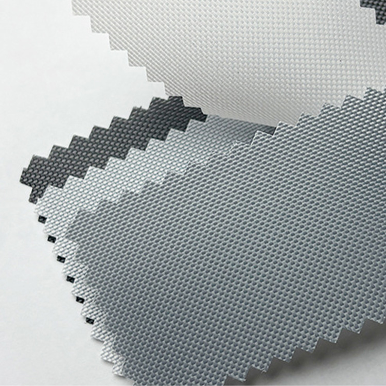 Oxford Fabric: Weaving Tradition to Modern Apparel